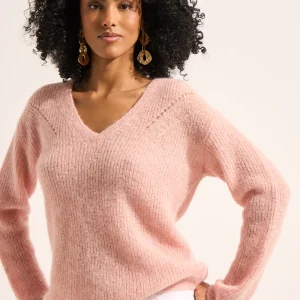 Pull à col V en mohairs et Alpaga