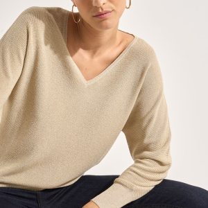 Pull col V manches chauve-souris avec fils lurex