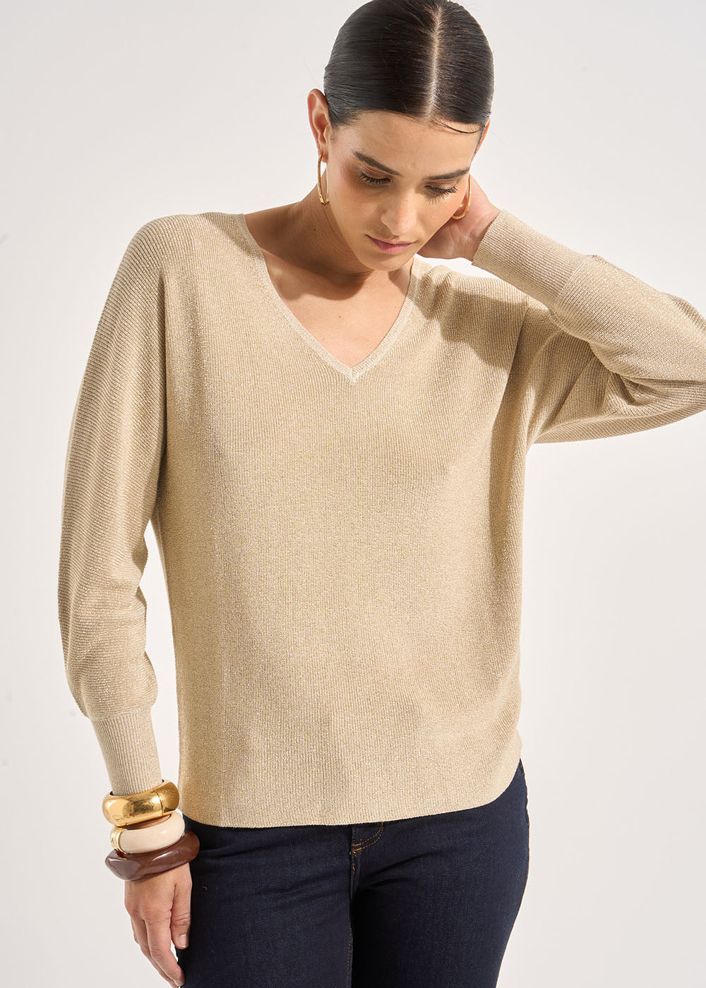 Pull col V manches chauve-souris avec fils lurex
